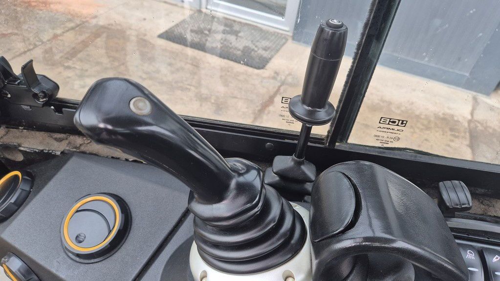 2021 JCB 16C-1 Mini Excavator