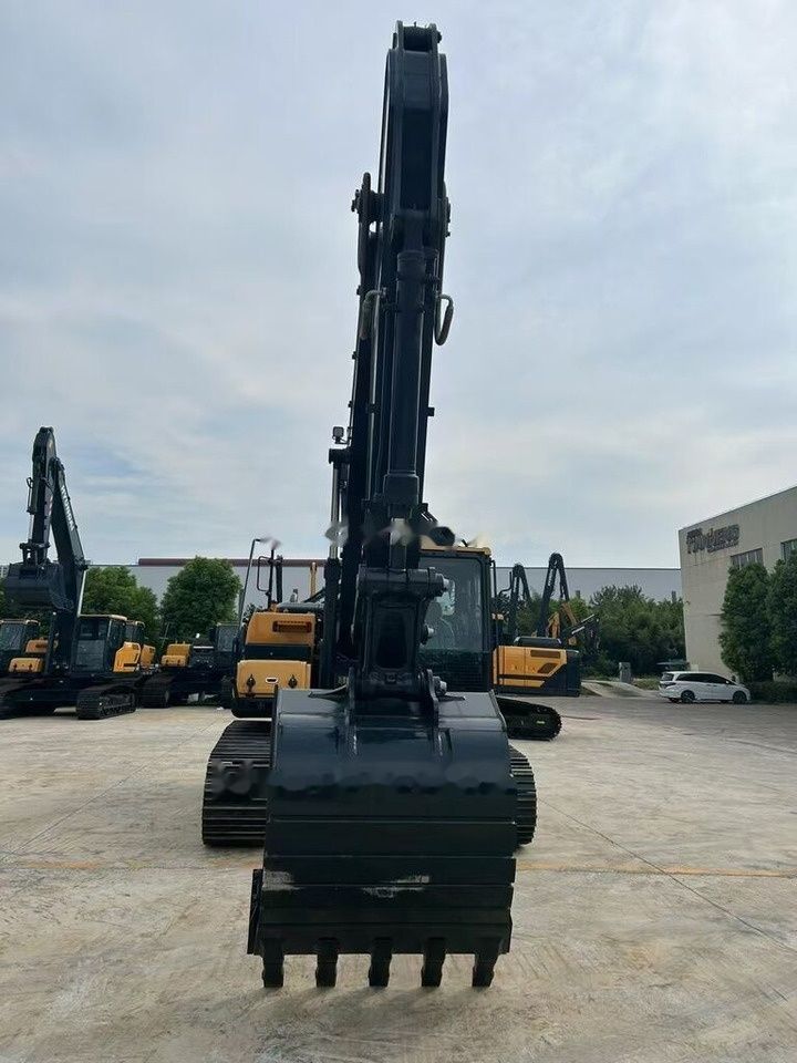 2026 Hyundai HX220L Crawler Excavator