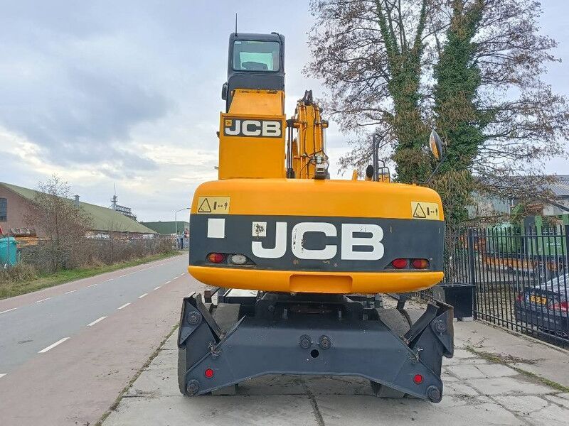 2011 JCB JS160W Material Handler