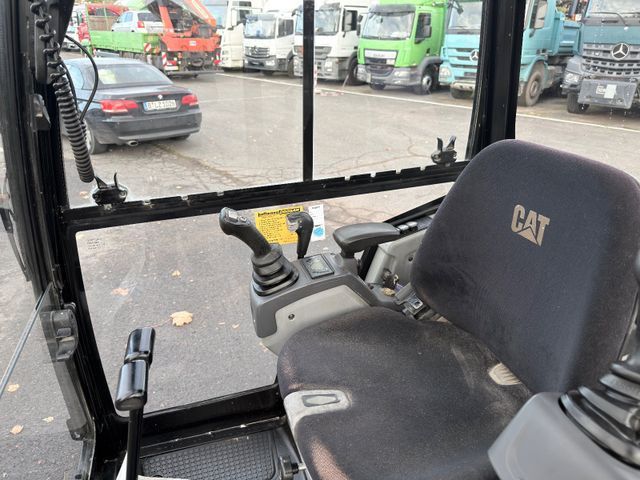 2013 Caterpillar 302.2D Mini Excavator