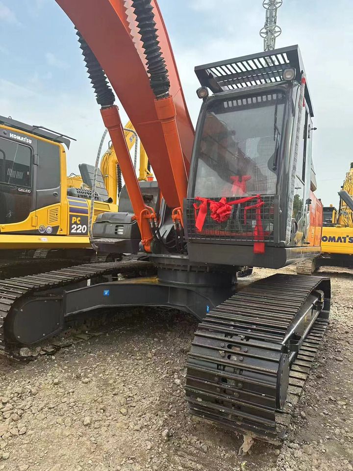 2023 Hitachi 240-3 Crawler Excavator