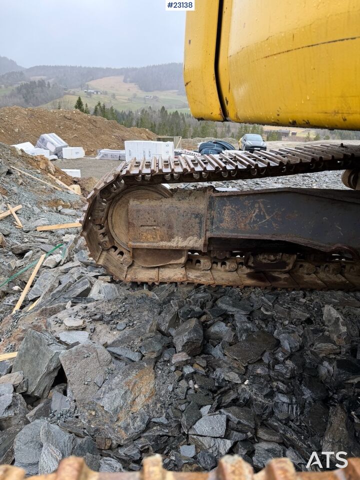 2006 New Holland E235SR Crawler Excavator