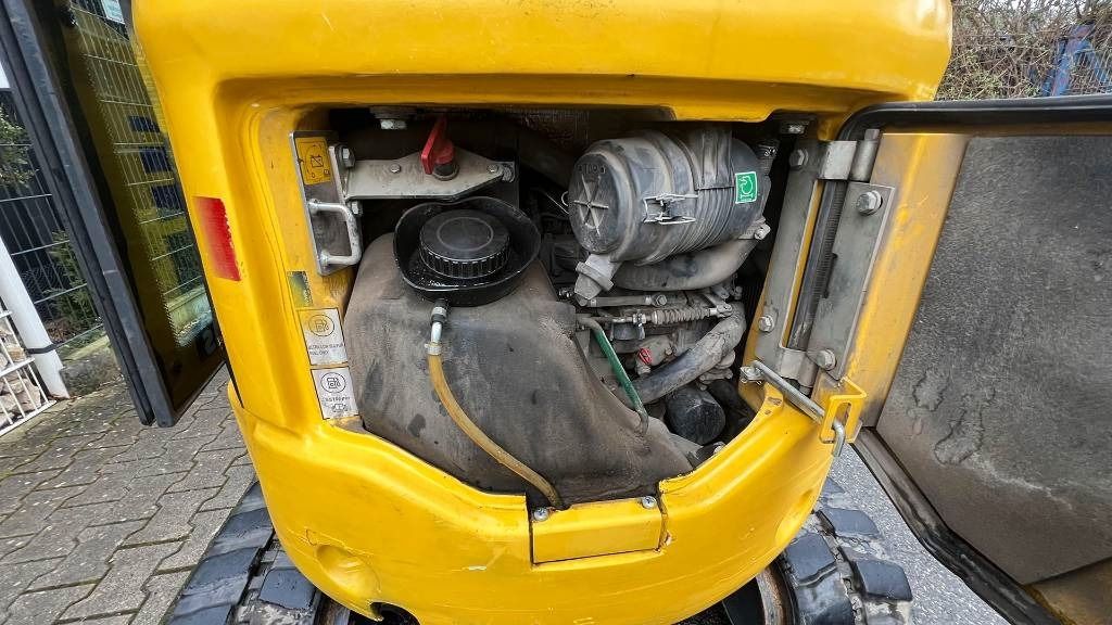2019 Komatsu PC16R-3HS Mini Excavator