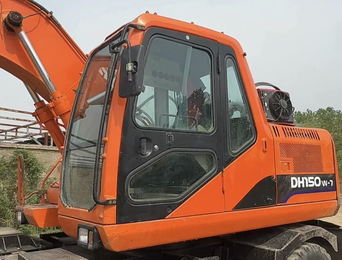 2016 Doosan DH150W-7 Wheel Excavator