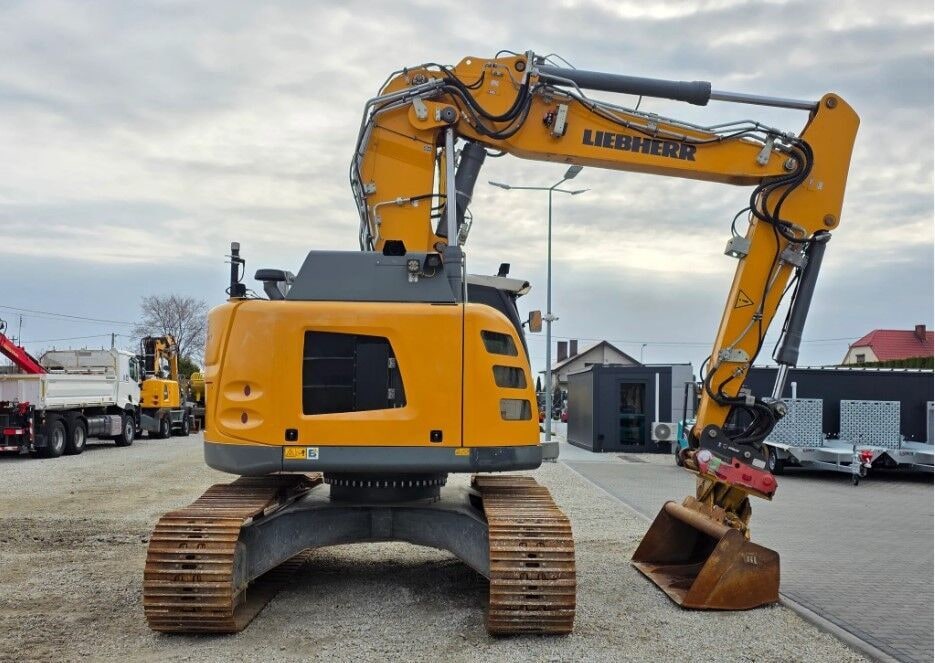 2020 Liebherr R926COMPACT Crawler Excavator