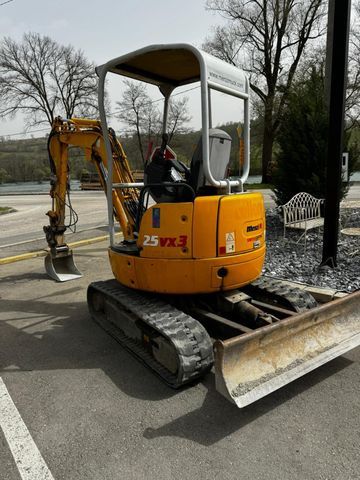 2012 IHI 25VX3 Mini Excavator