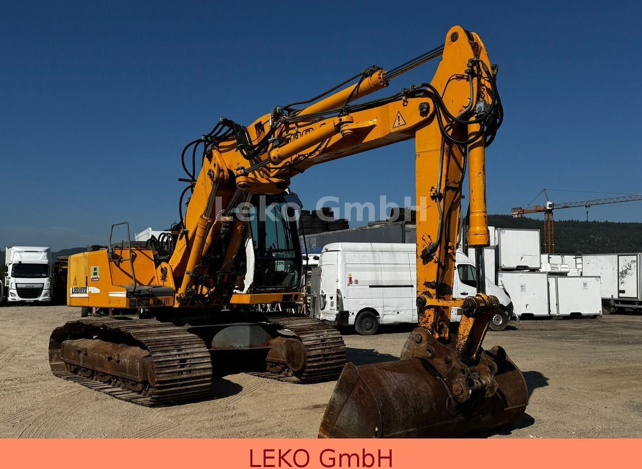 2003 Liebherr R 904 HDSL Crawler Excavator