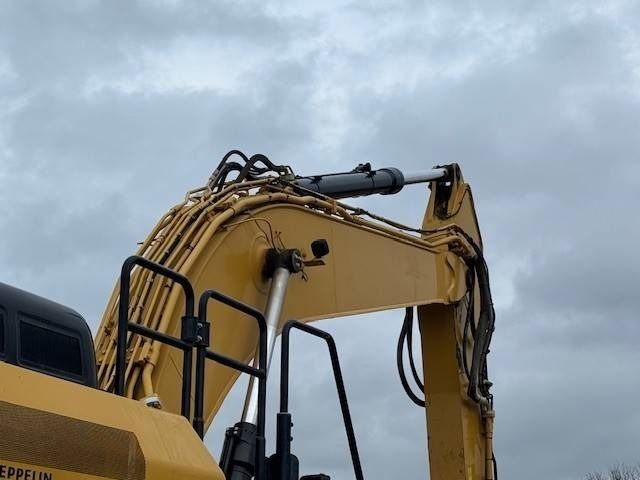 2017 Caterpillar 326FLN Crawler Excavator