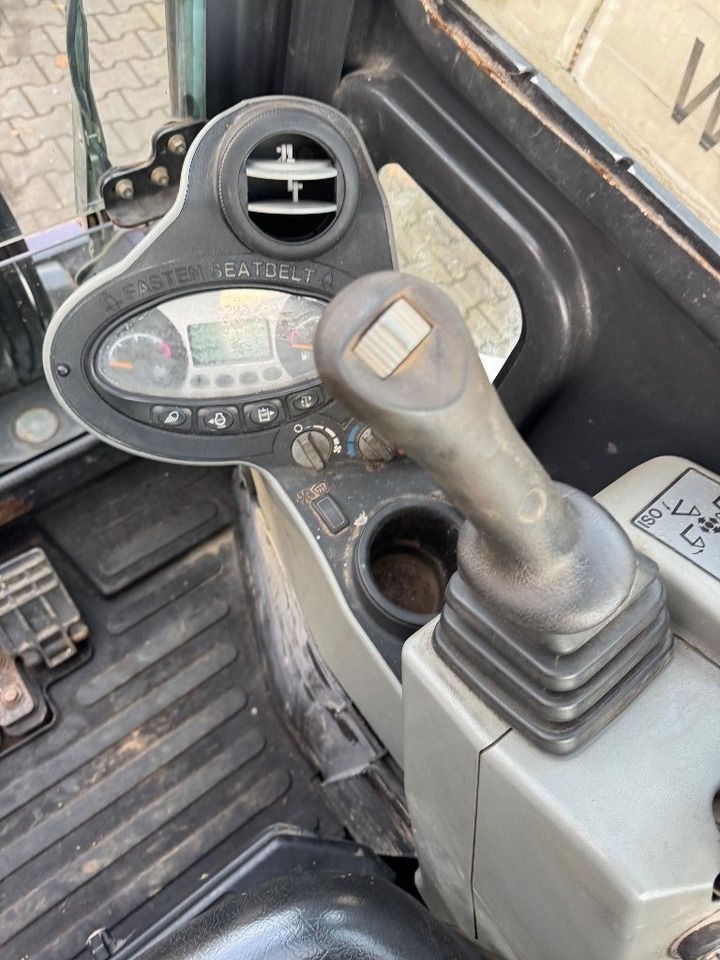 2014 Bobcat E25 Mini Excavator