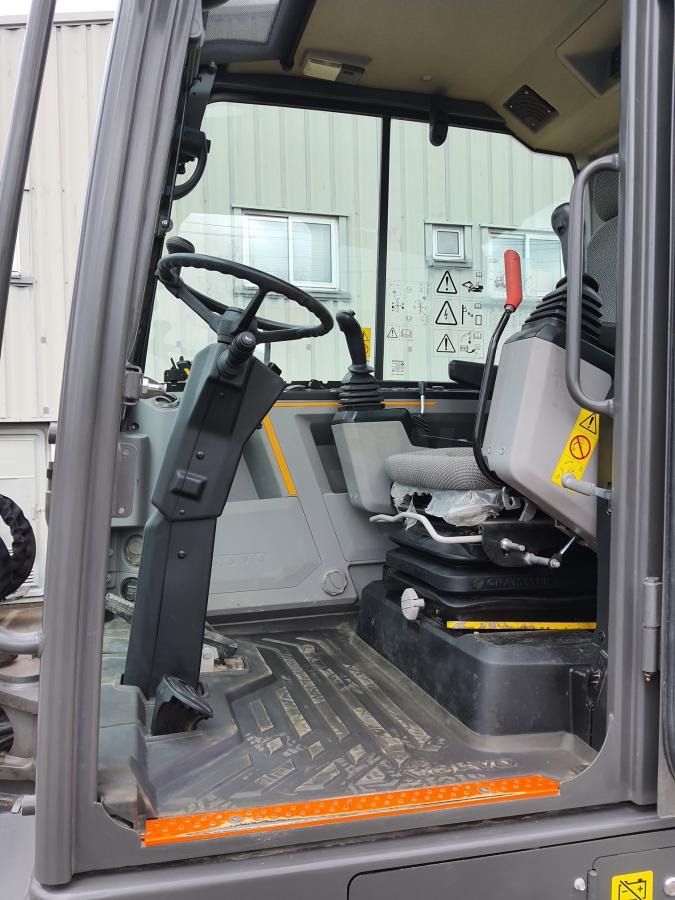 2021 Volvo EW60E Wheel Excavator