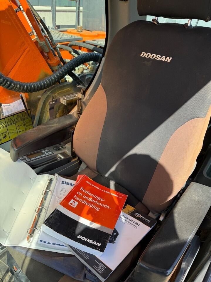 2018 Doosan DX340LC Crawler Excavator