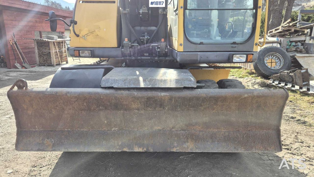 2005 Volvo EW140B Wheel Excavator
