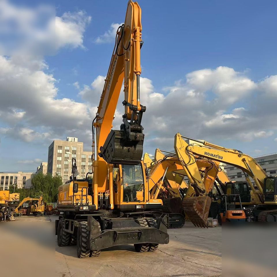 2021 Hyundai R210W-9 Wheel Excavator