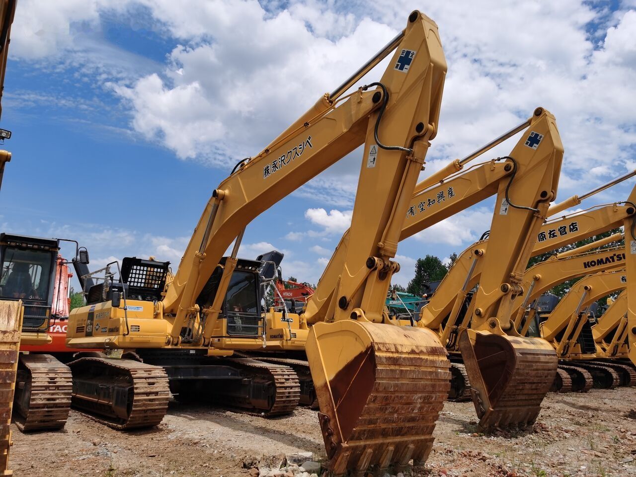 2016 Komatsu PC450-8 Crawler Excavator