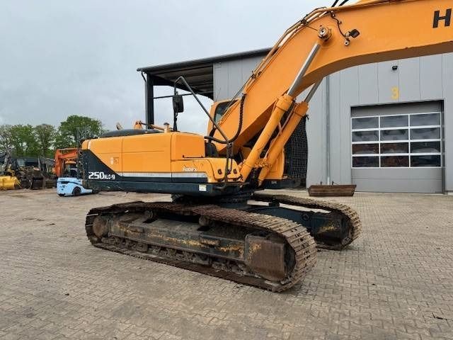 2011 Hyundai R250NLC-9 Crawler Excavator