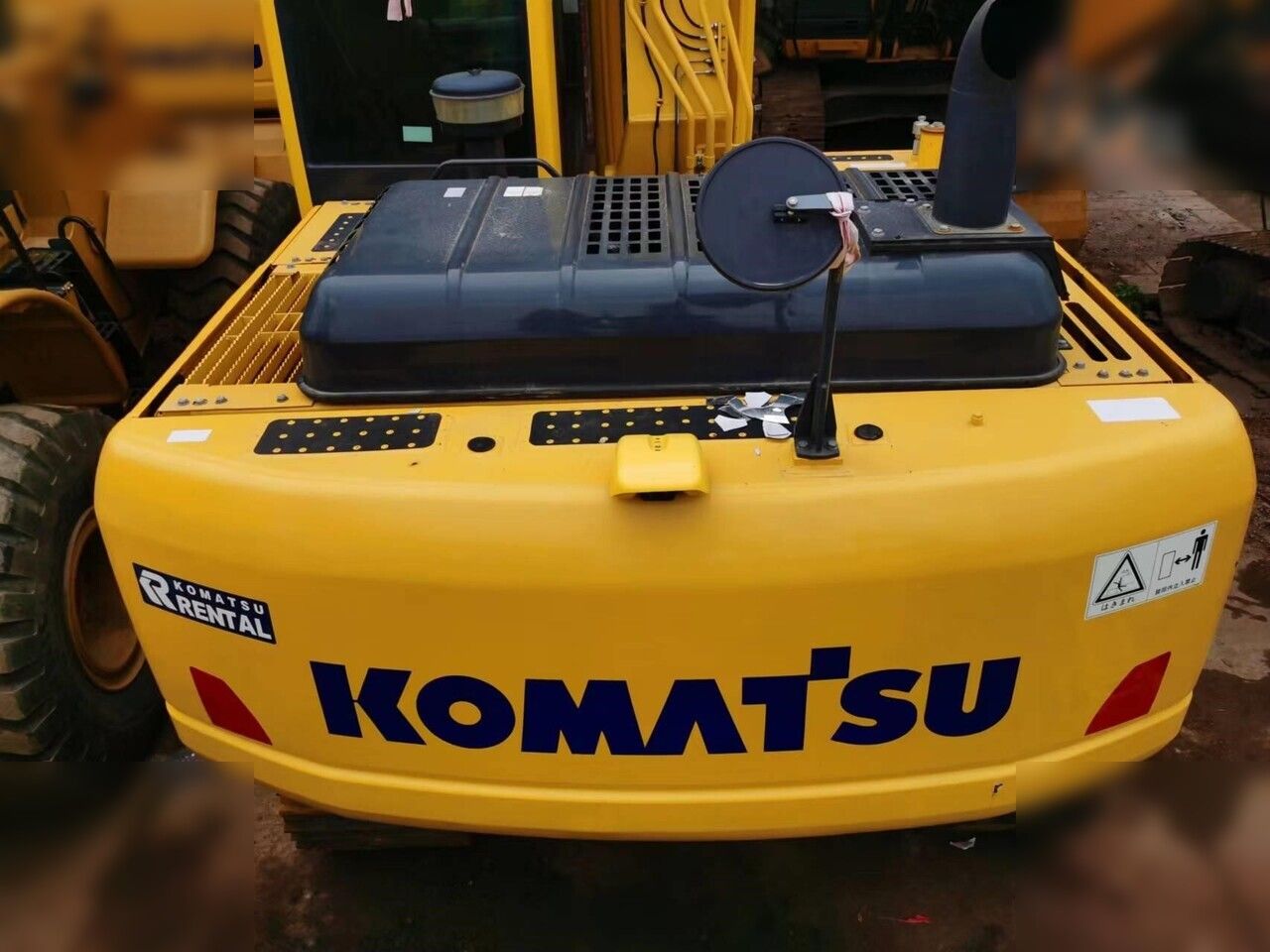 2020 Komatsu PC200 Crawler Excavator
