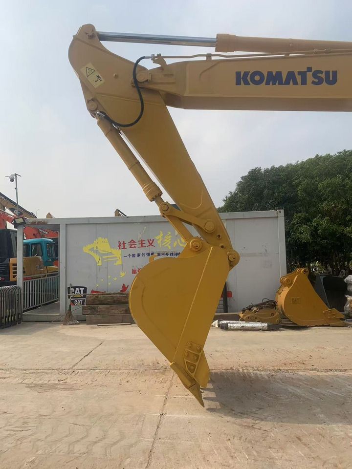 2020 Komatsu PC300 Crawler Excavator