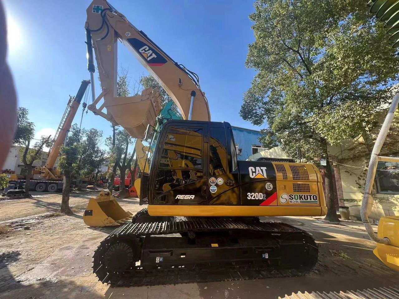 2022 Caterpillar 320D2 Crawler Excavator