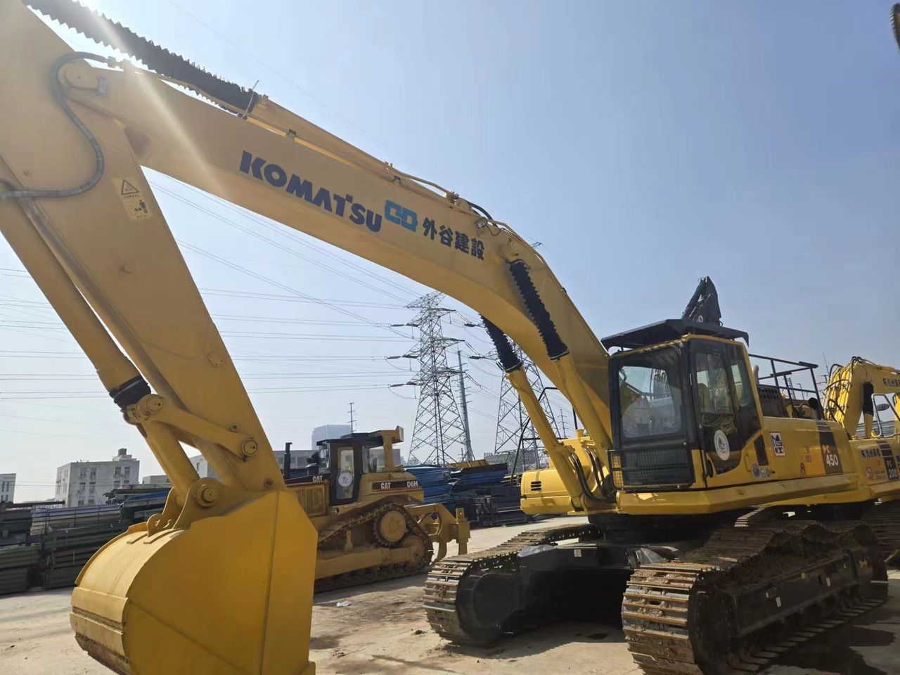 2020 Komatsu PC450-8 Crawler Excavator