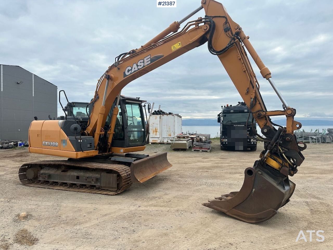 2011 CASE CX130B