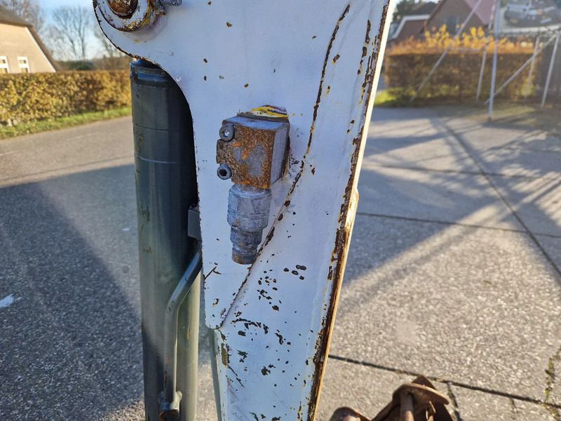 2011 Wacker Neuson 2404RD Mini Excavator