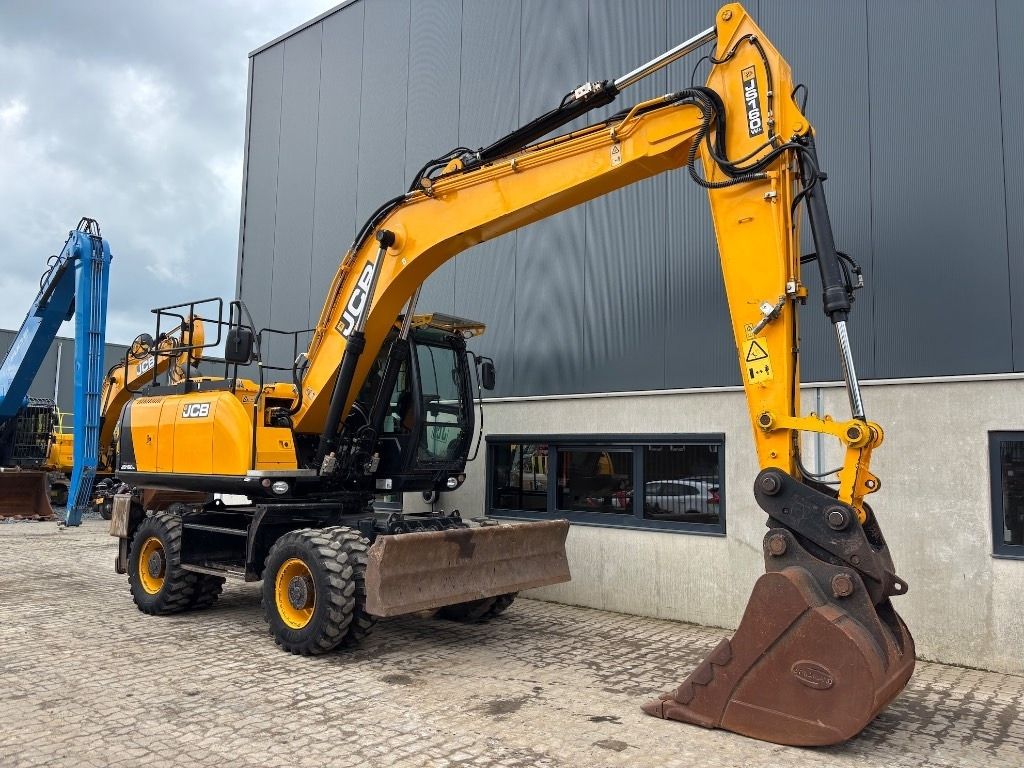 2016 JCB JS145W Wheel Excavator