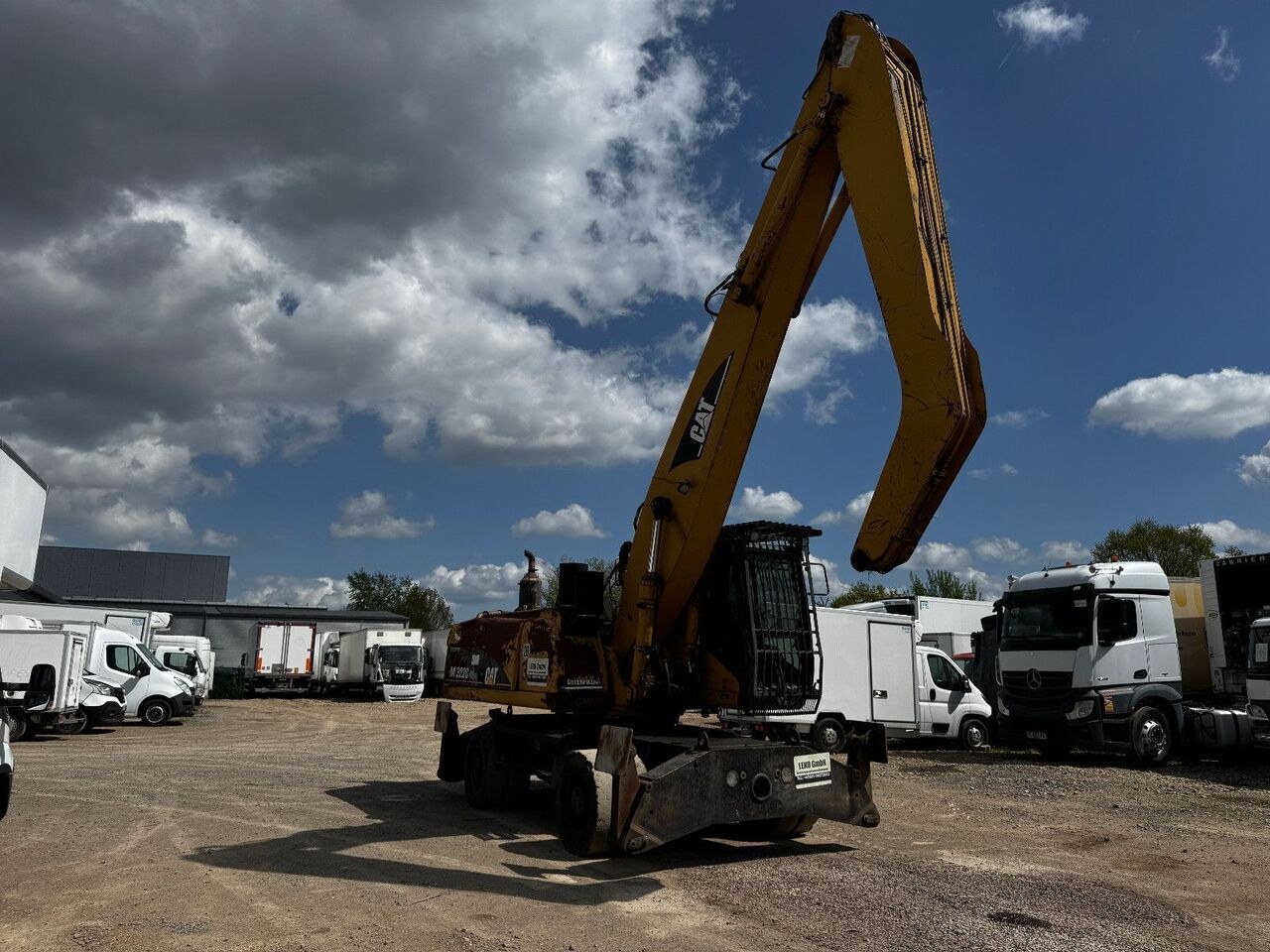 2005 Caterpillar M322C MH Material Handler