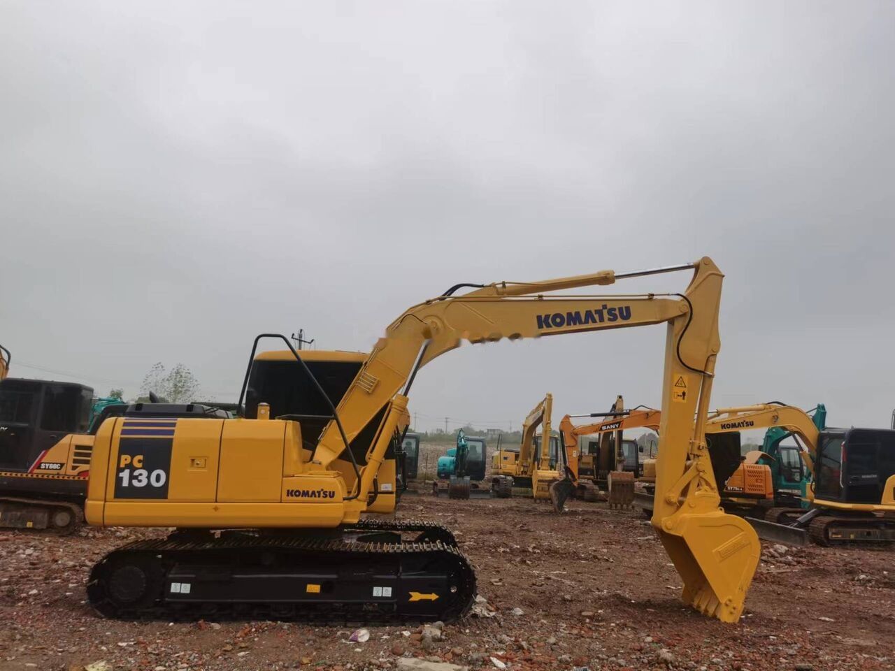 Komatsu PC130 Crawler Excavator
