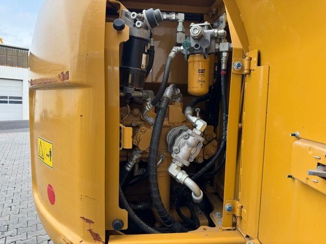 2017 Caterpillar 311FLRR Crawler Excavator