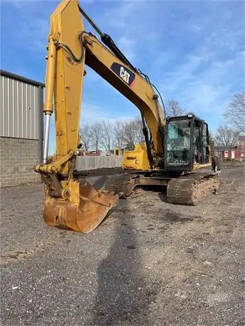 2022 Caterpillar 320D2 Crawler Excavator