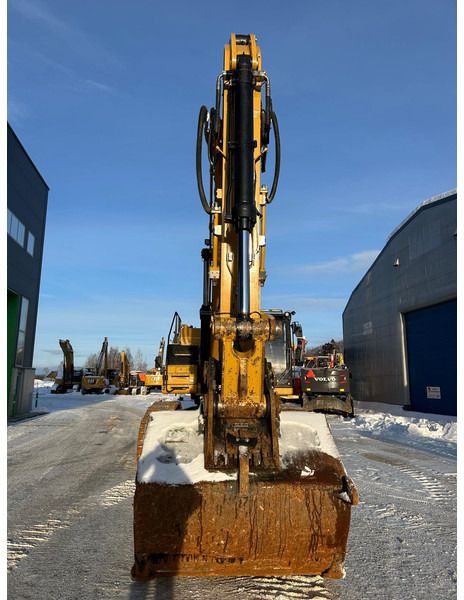 2020 Caterpillar 352-07A Crawler Excavator