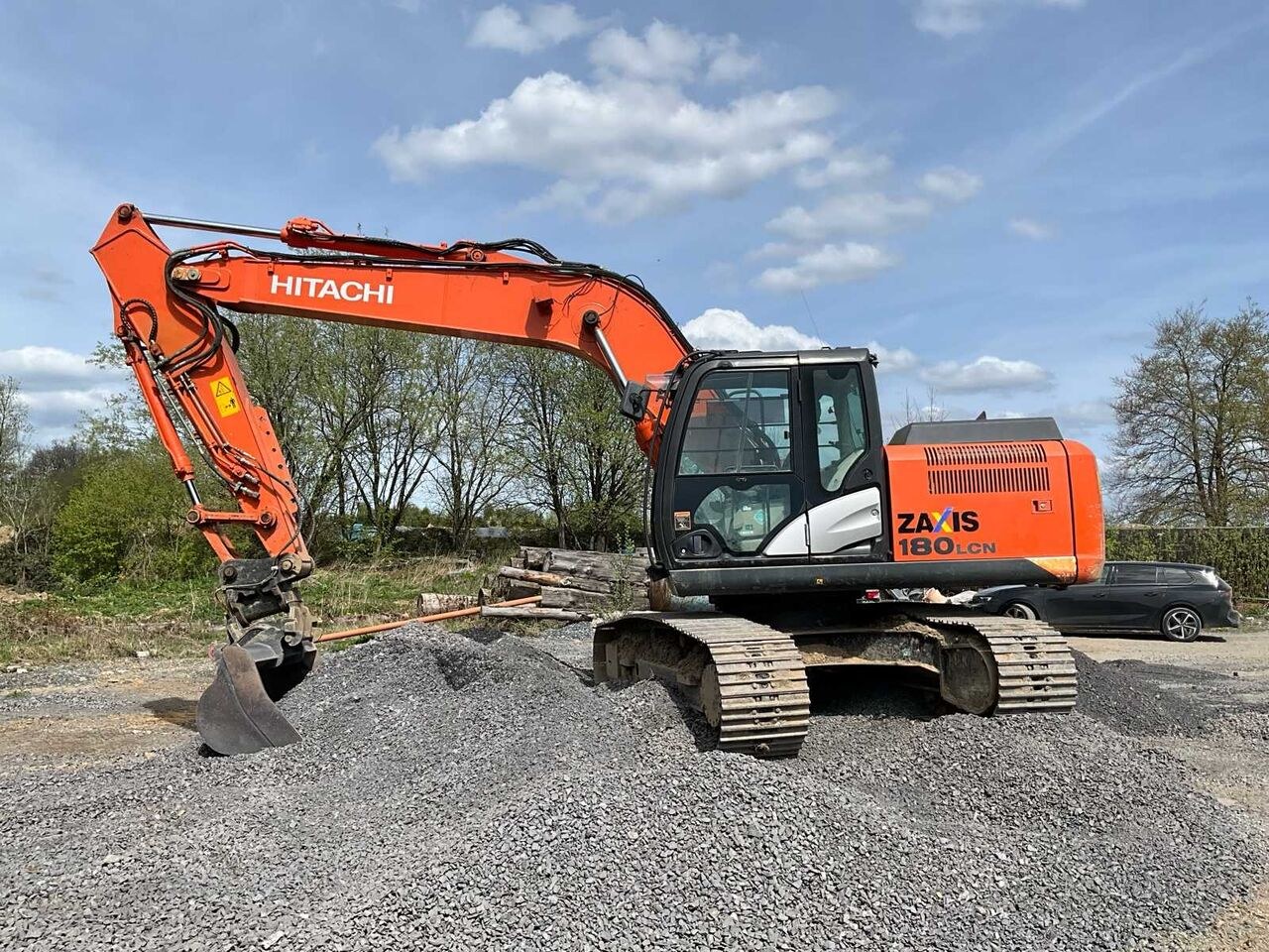 2014 Hitachi 180 LCN Crawler Excavator