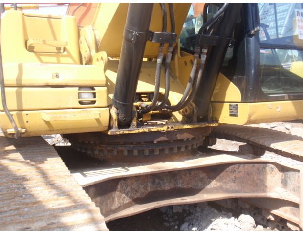 2020 Caterpillar 330D Crawler Excavator