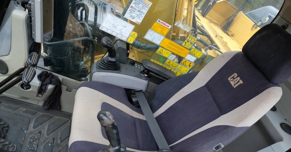 2012 Caterpillar 320EL Crawler Excavator