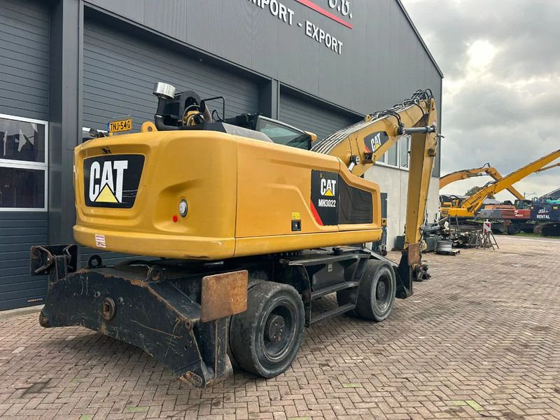 2015 Caterpillar MH3022 Material Handler