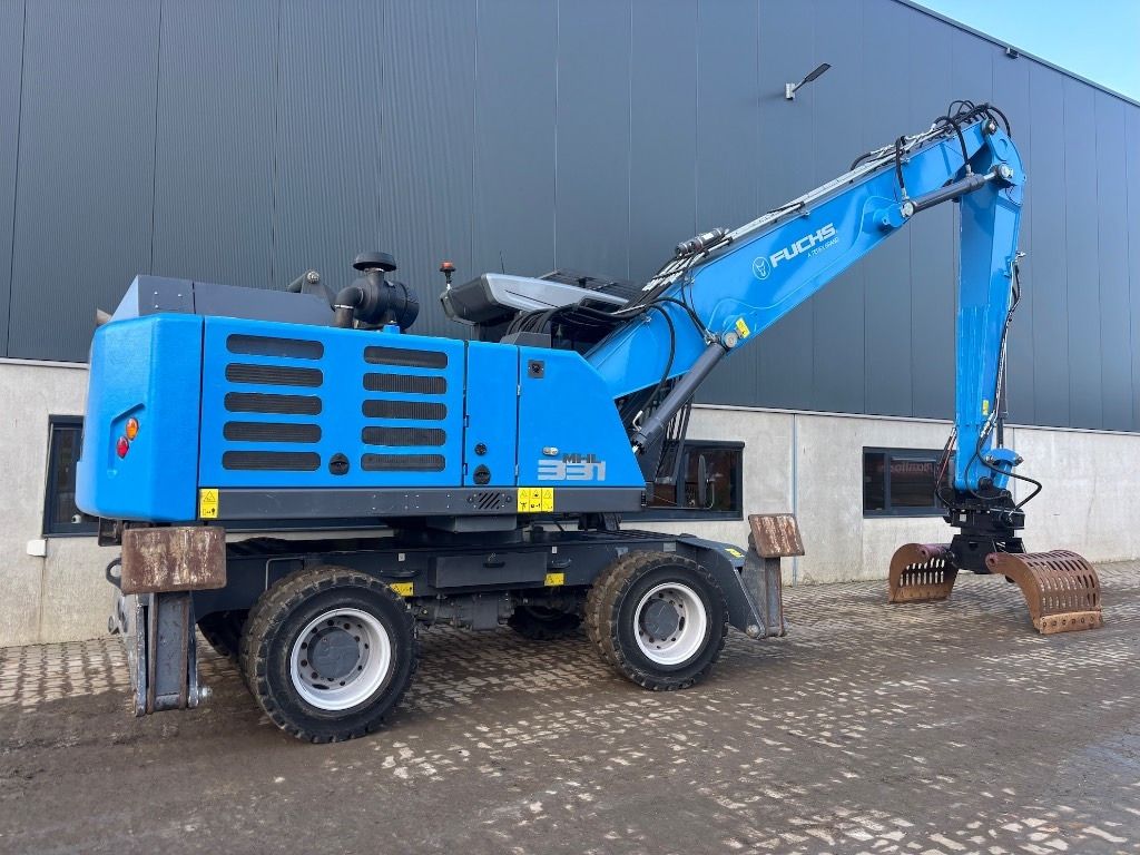 2022 Fuchs MHL331F Material Handler