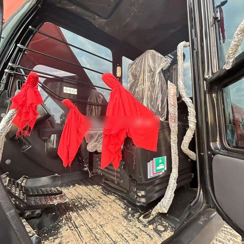 2018 Hitachi ZX200-3 Crawler Excavator