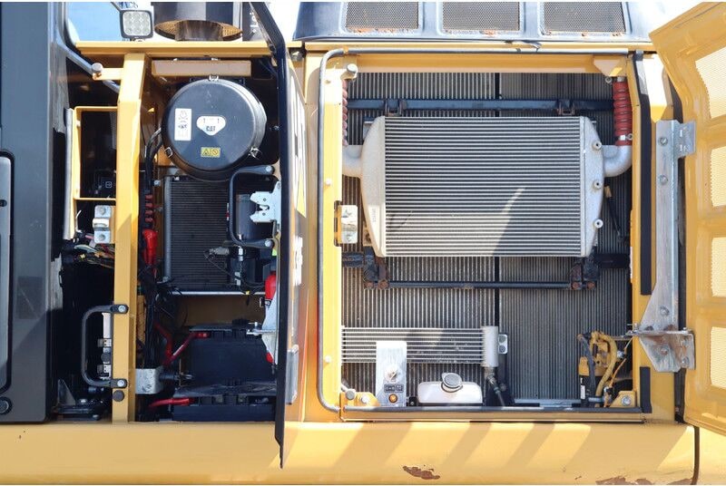 Caterpillar 330FL | 330 FL | Bucket | Quick Coupler (2018)