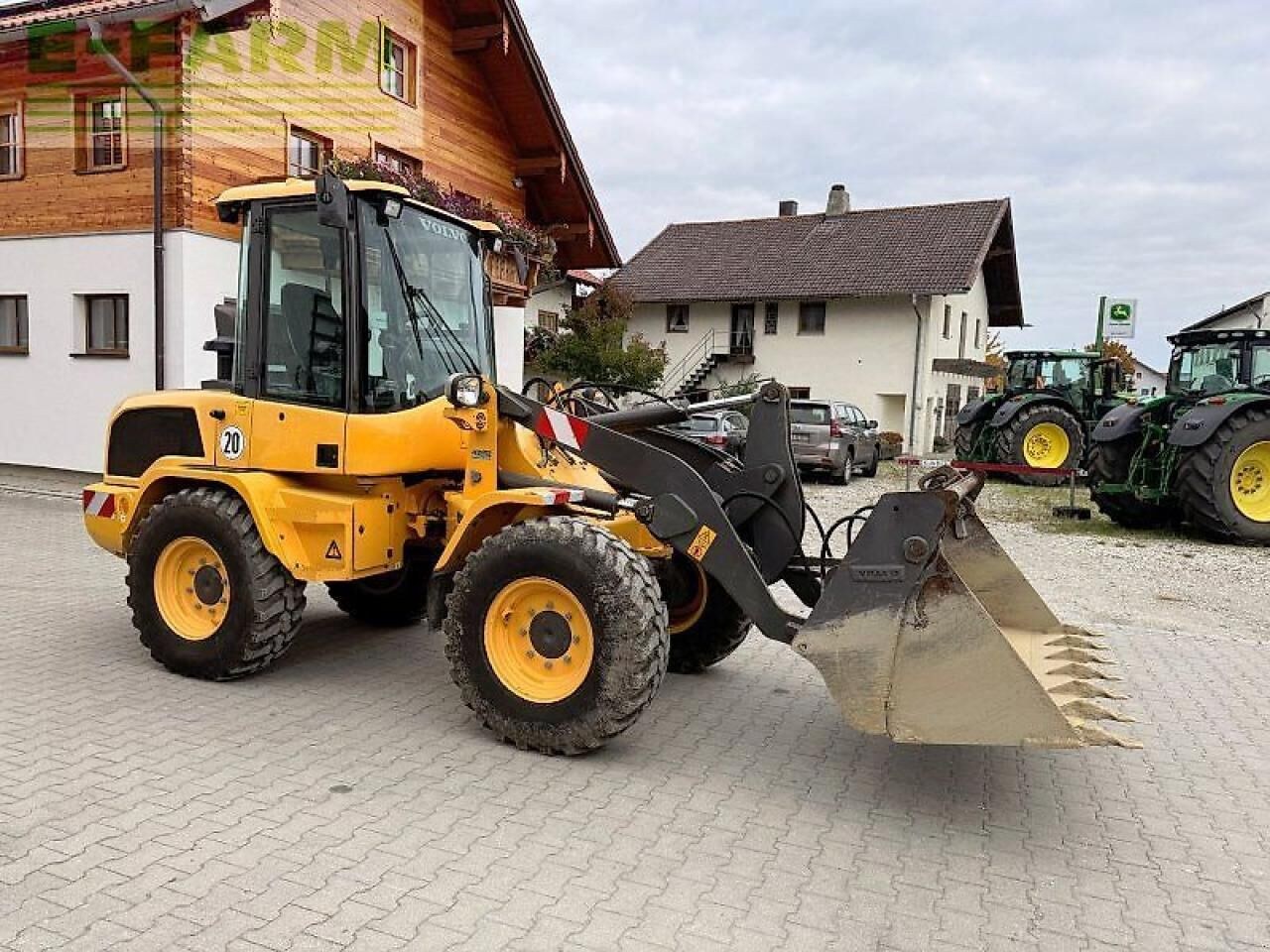 2017 Volvo L30G Mini Excavator