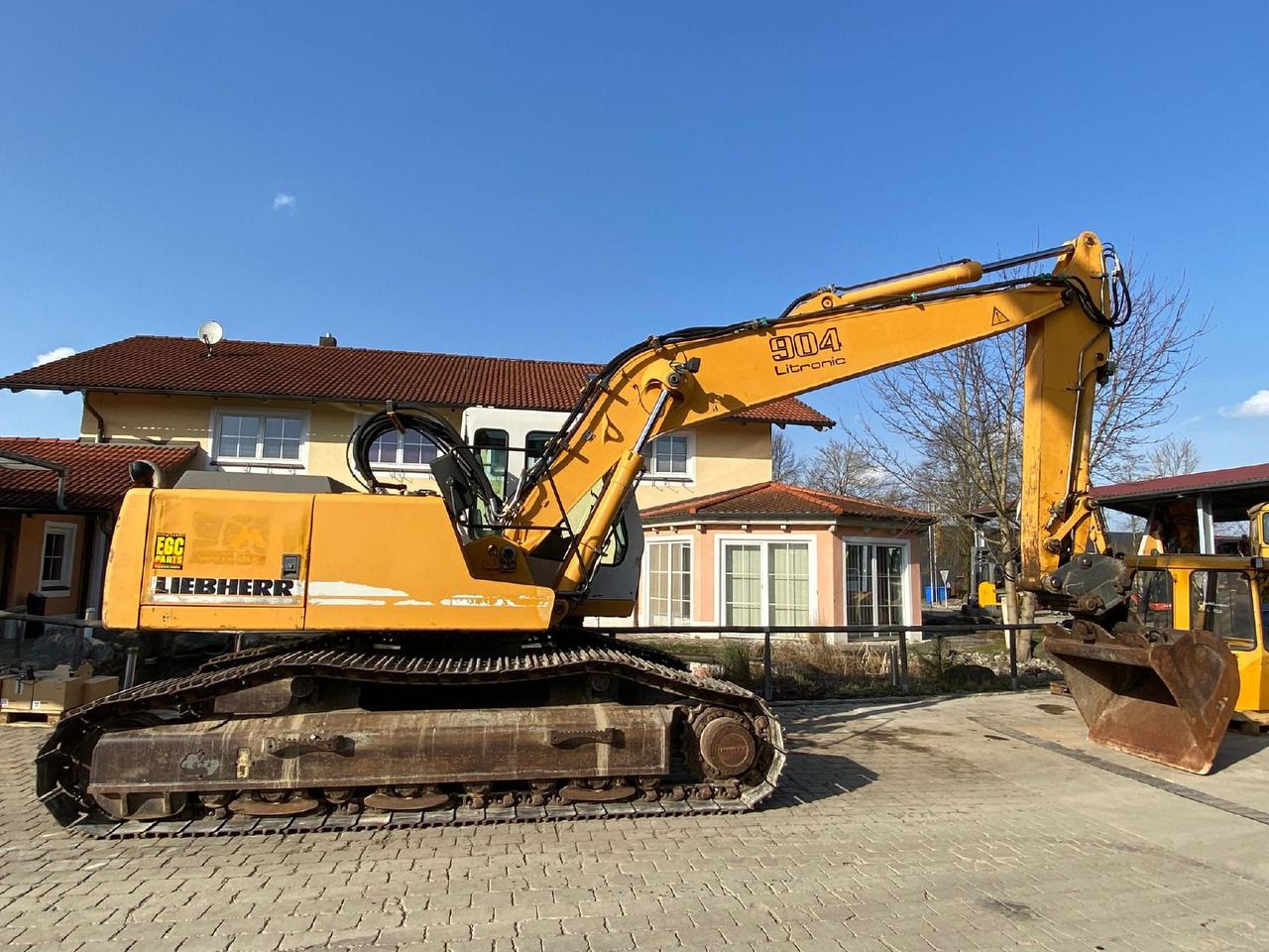 2002 Liebherr R 904 LIT HDSL Crawler Excavator