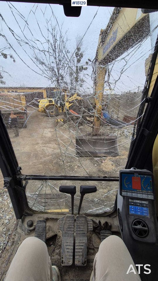 2006 Komatsu PC240LC-8 Crawler Excavator