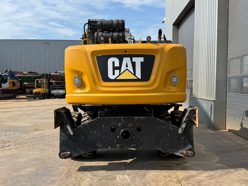2019 Caterpillar MH3024 Material Handler