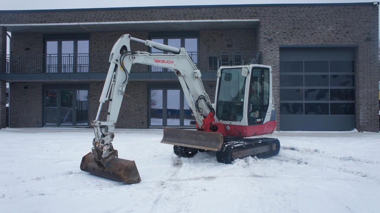 2012 Takeuchi TB250 Mini Excavator