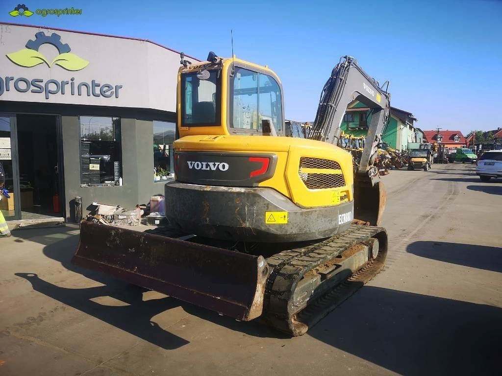 2016 Volvo ECR88D Mini Excavator