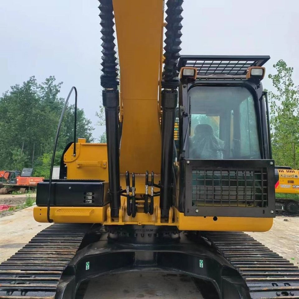 2022 Caterpillar 320D2 Mini Excavator