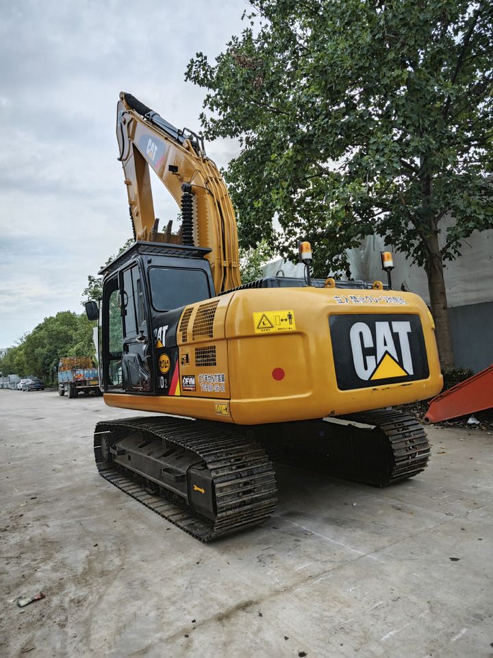 Caterpillar 320D2 Crawler Excavator