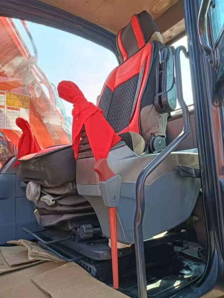 2023 Doosan DX150 Crawler Excavator