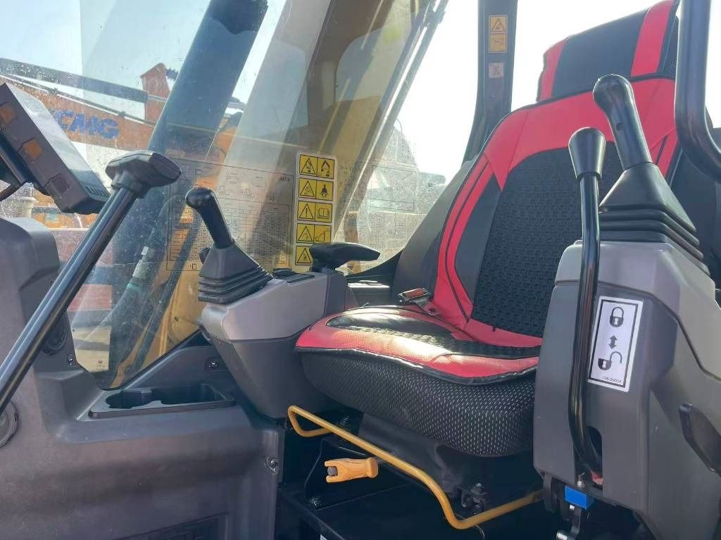 2024 Caterpillar 307.5 Mini Excavator