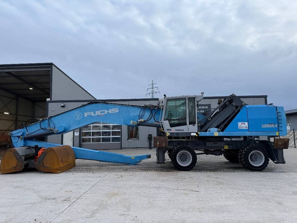 2015 Fuchs MHL360 Material Handler