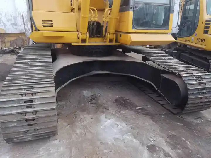 2018 Komatsu PC200-8 Crawler Excavator
